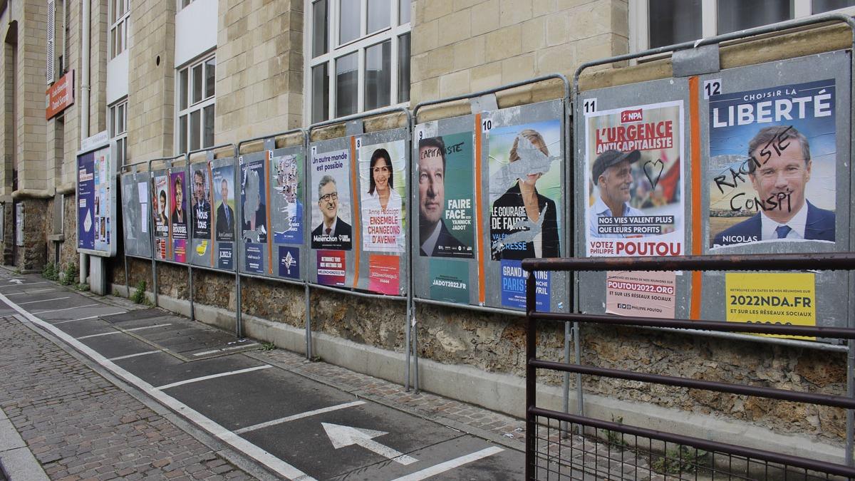Fransa'da 12 aday cumhurbakanlk iin yaryor