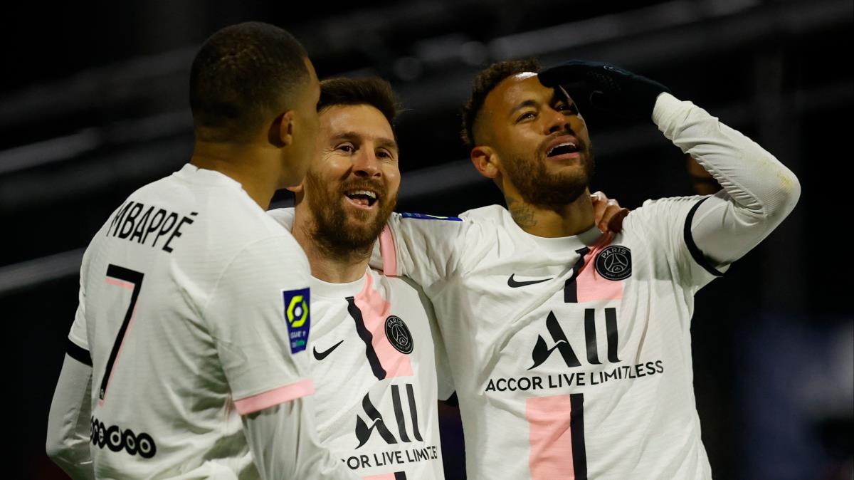 PSG, Clermont deplasmannda 6 golle kazand