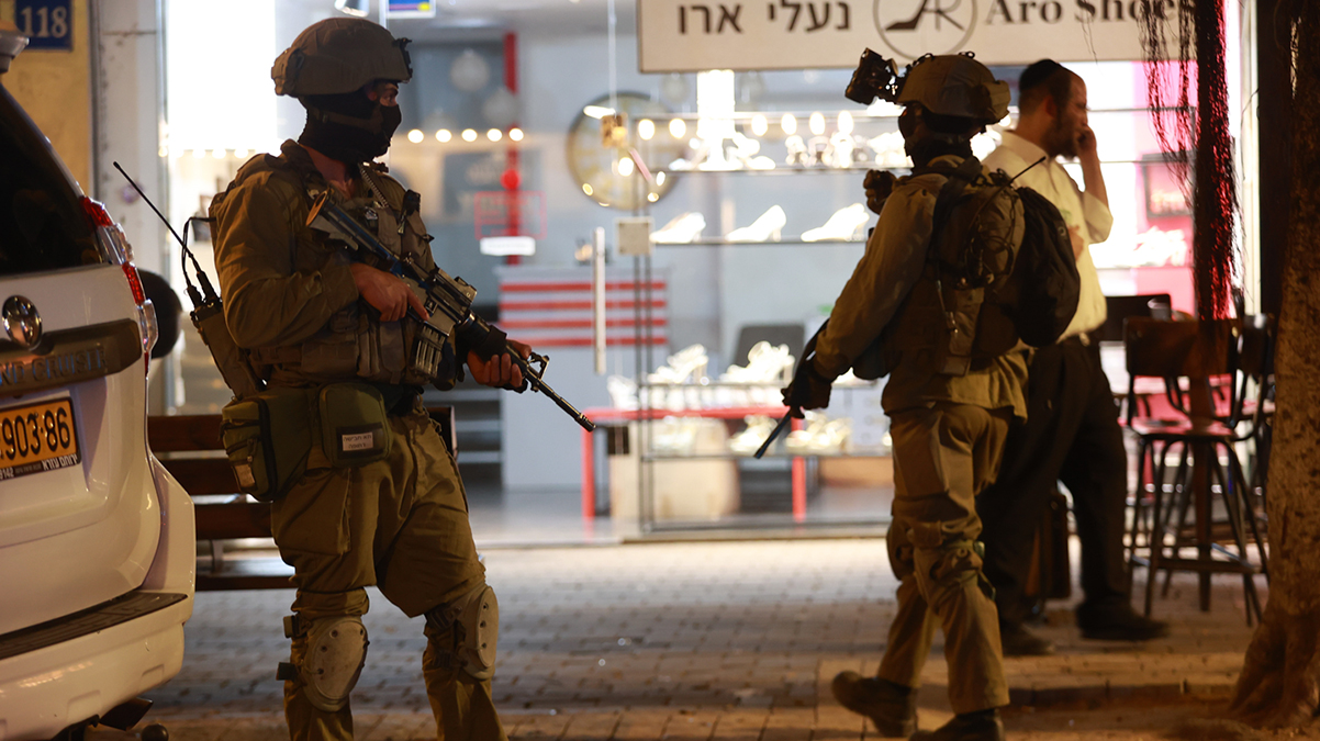 2 g�nde 4 Filistinli �ld�r�ld�