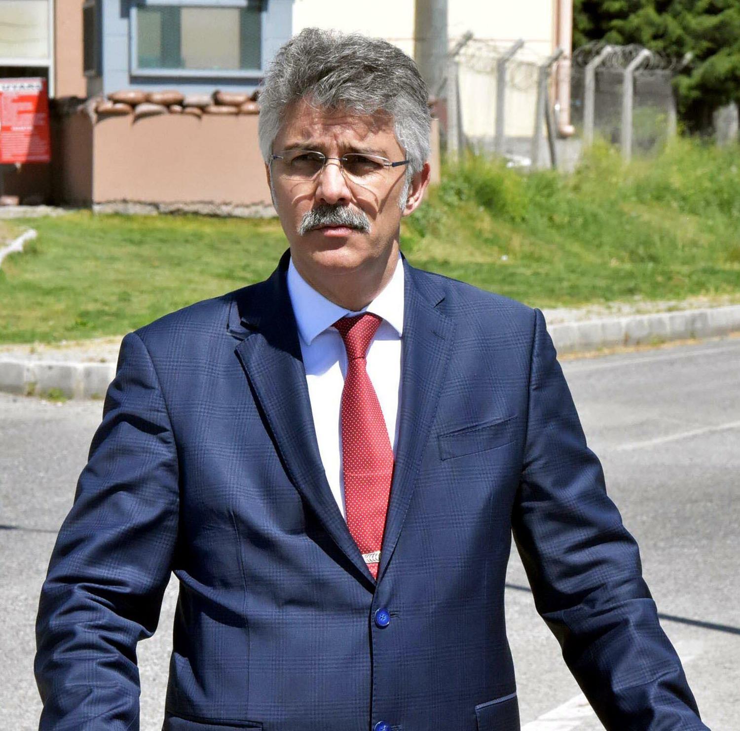 Yarg�tay Cumhuriyet Savc�s� Kamil Erkut G�re hayat�n� kaybetti