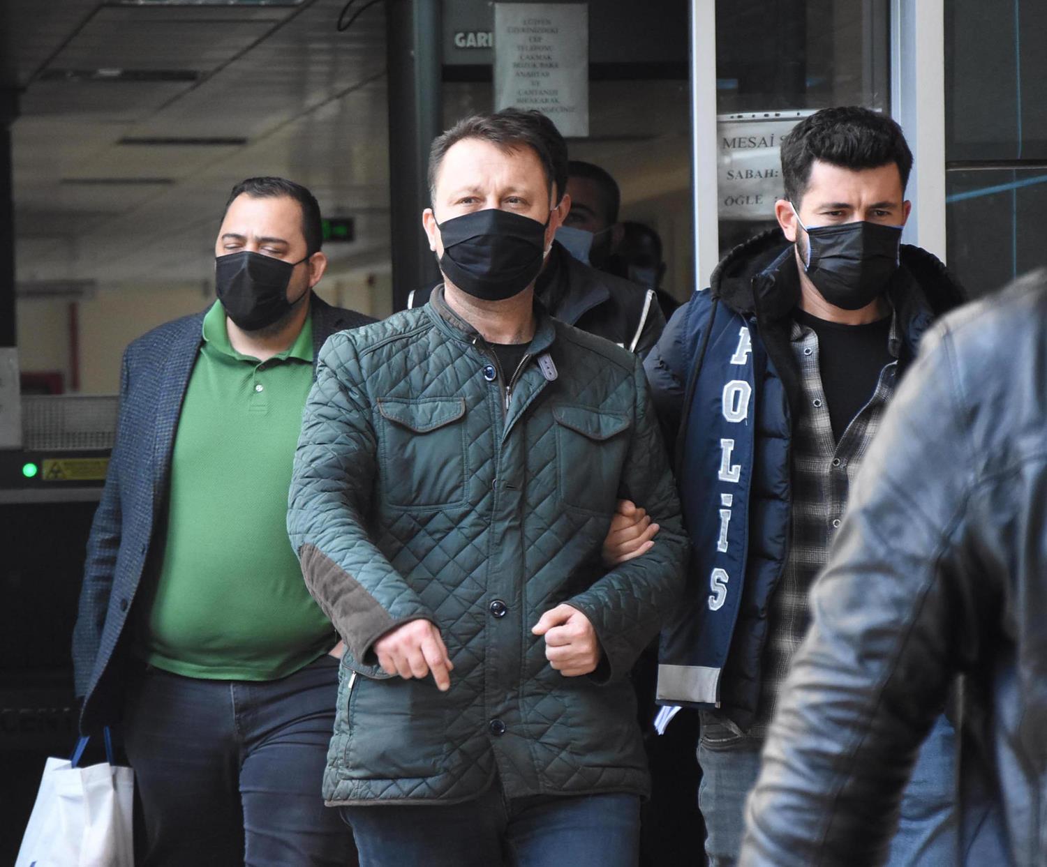 50 milyon liral�k vurgun! Belediyedeki yolsuzluk davas�nda yeni geli�me