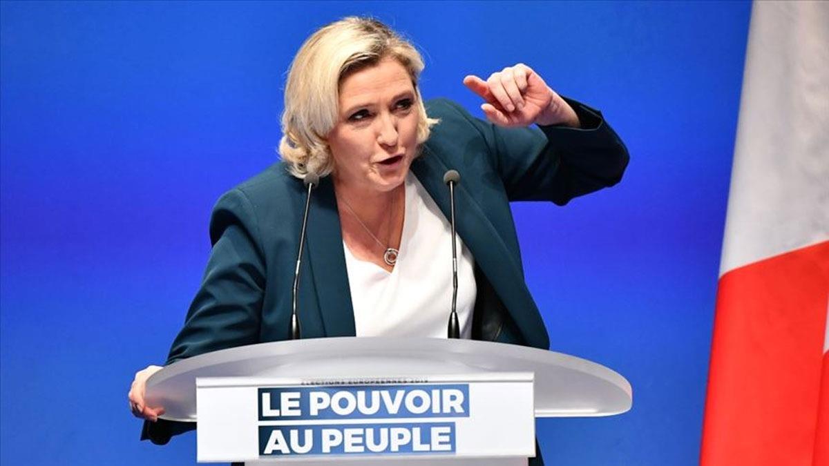 Le Pen: Seilirsem Fransa'y NATO'dan ekeceim