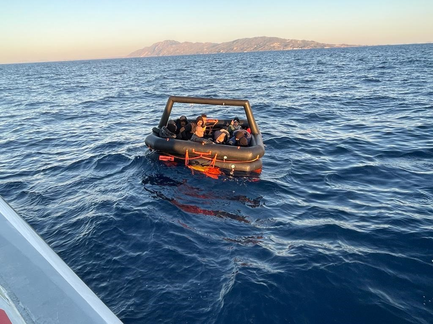 Can sal�ndaki g��menler kurtar�ld�