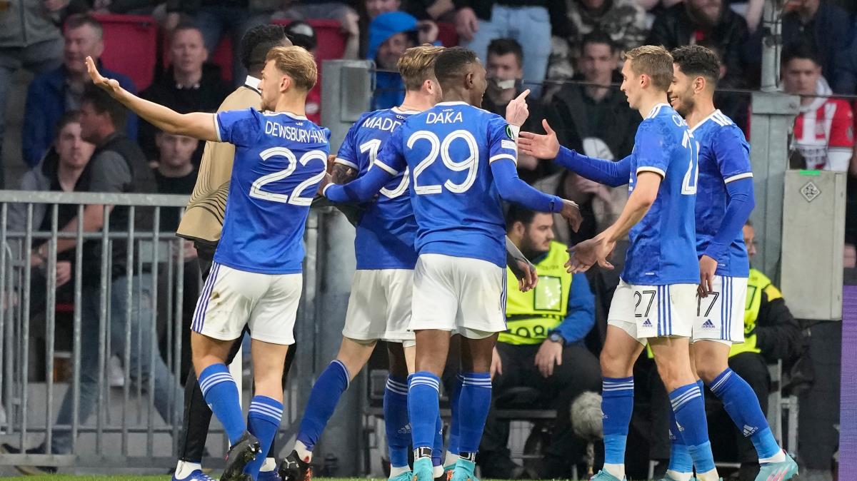Leicester City, PSV'yi geerek yar finale ykseldi