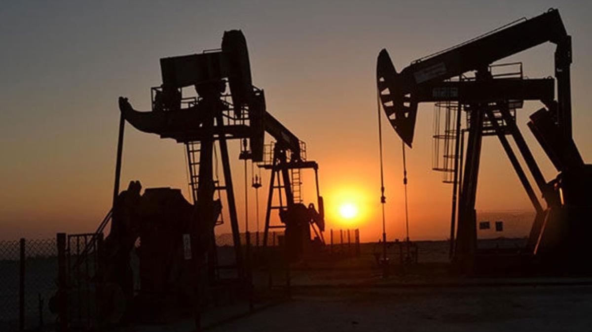 Libya'dan petrol karar: Gnlk retim 1,4 milyon varile karlyor
