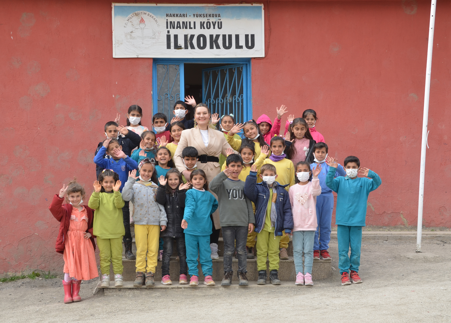 Alime ��retmen, Y�ksekova �zlemine dayanamad�