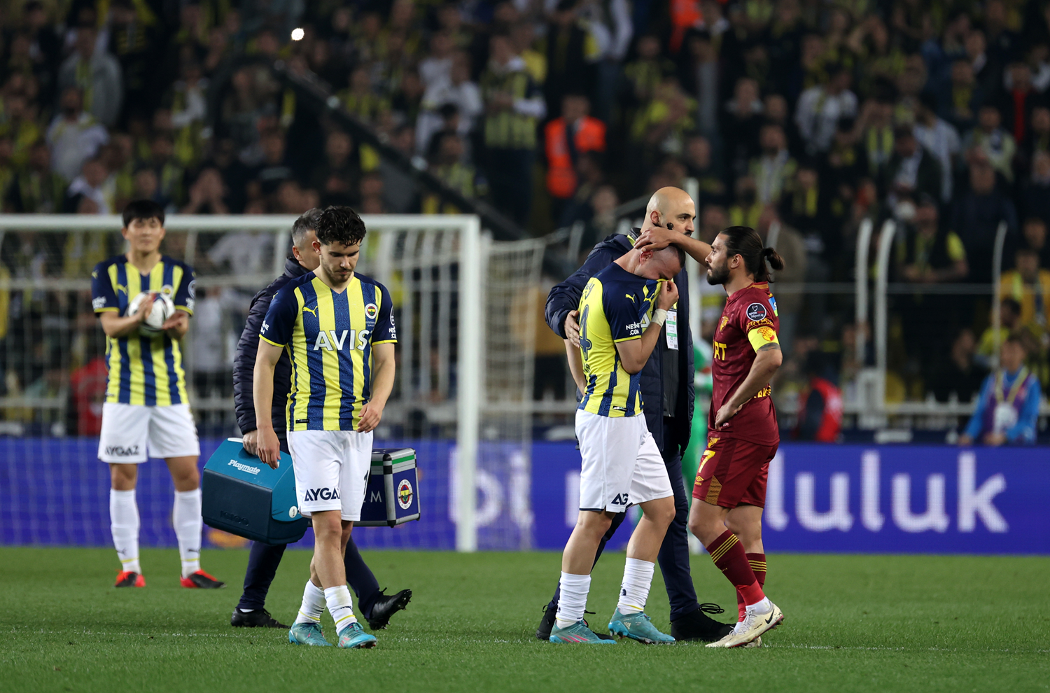 Fenerbah�e'den Dimitris Pelkas a��klamas�