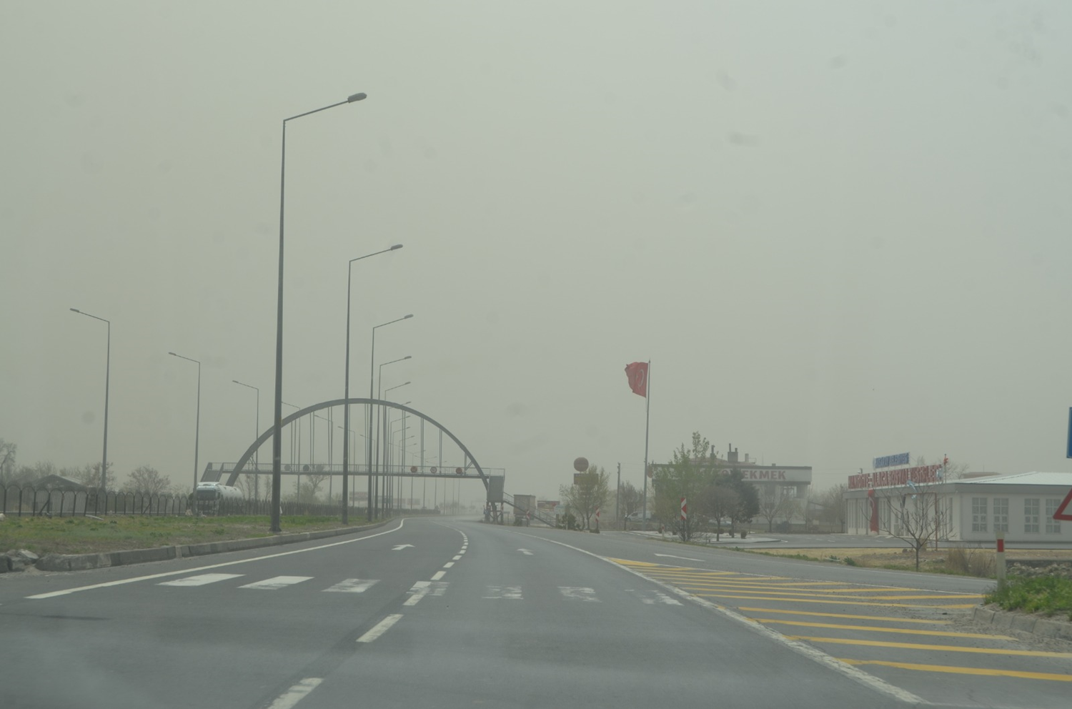 Aksaray'da kum frtnas hayat olumsuz etkiledi