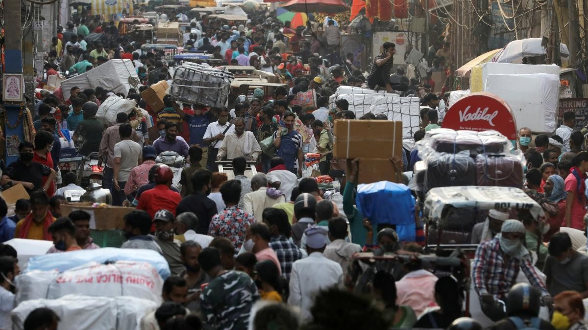 Hindistan'da vaka say�lar� t�rman��a ge�ti