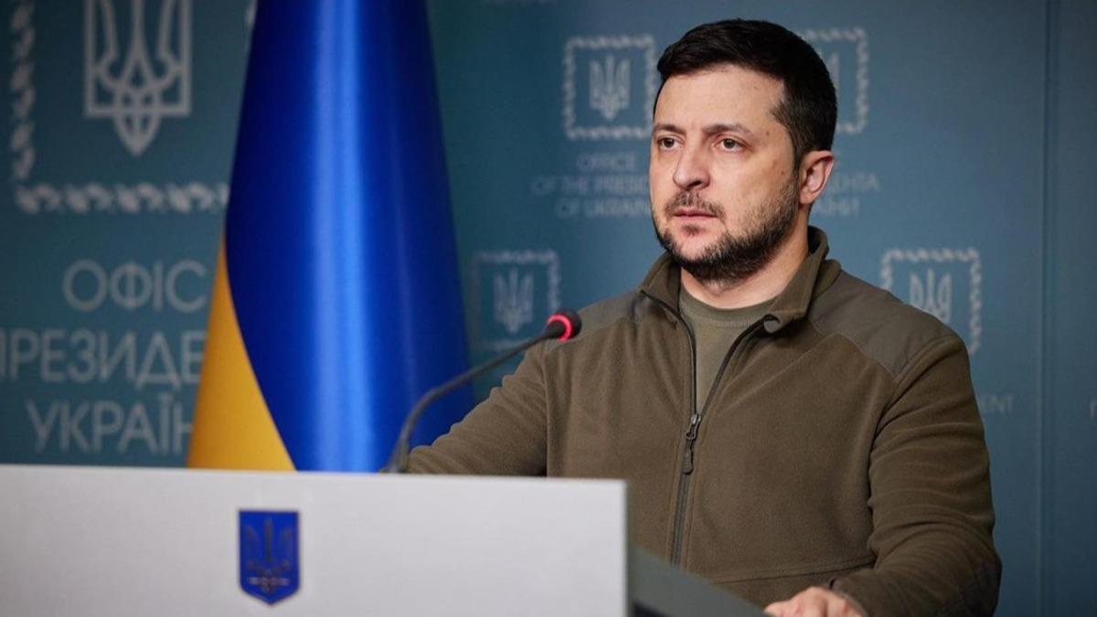 Zelenskiy: ''Dnya igalcilerin Ukrayna'nn gneyinde yaptklarna tepki gstermeli''