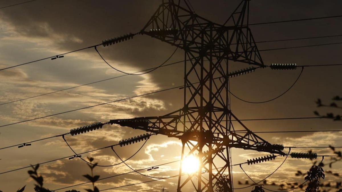 spanya Fransa'nn elektriini kesebilir 