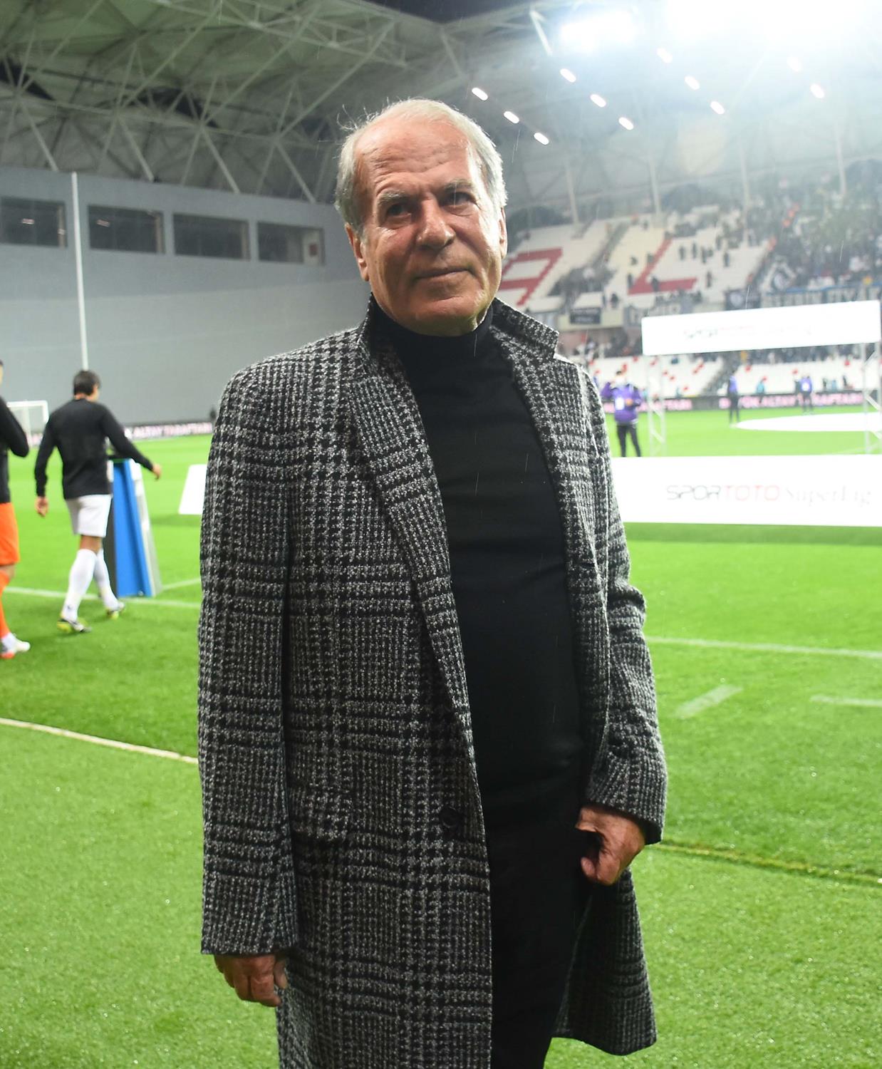 Mustafa Denizli'dan ba�kanl�k a��klamas�!