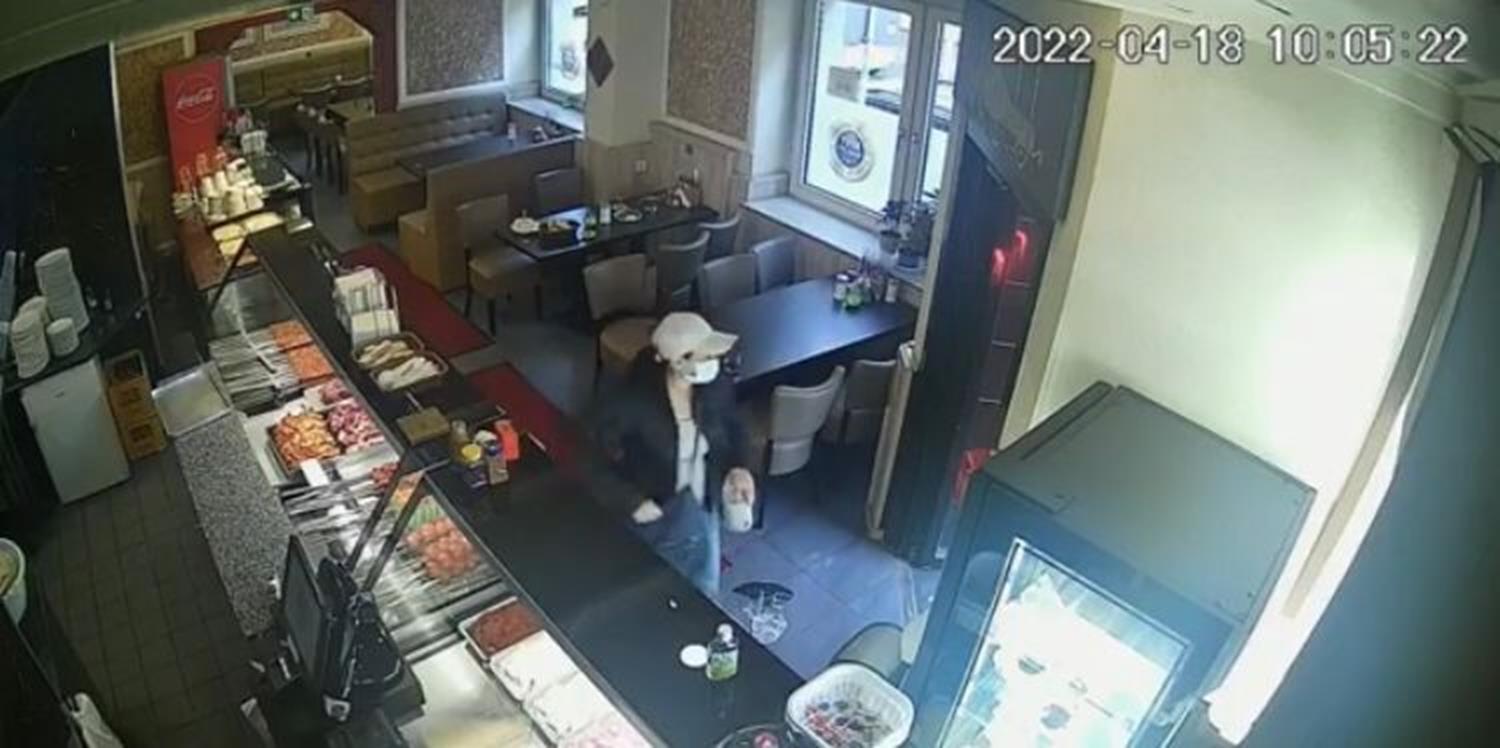 SMA'l� Nilay i�in Almanya'da restorana konulan ba��� kumbaras� �al�nd�: Bu durumu anlatacak kelimeler bulam�yorum