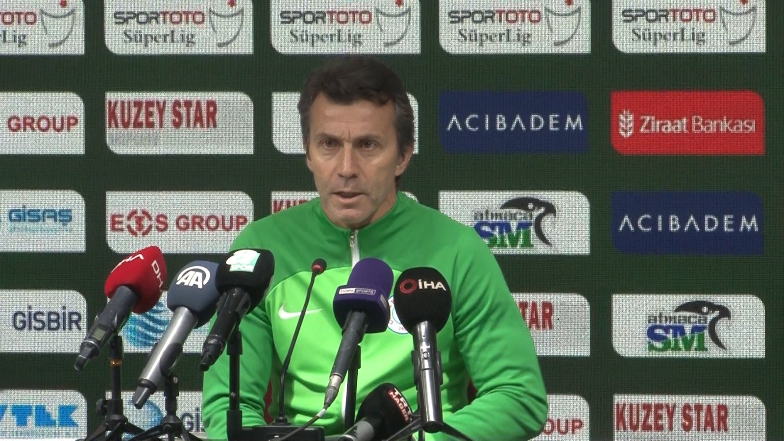 B�lent Korkmaz: Bu kadar kolay k�rm�z� kart olamaz