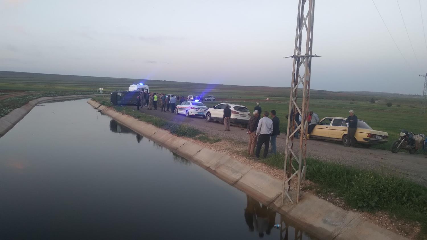 Kilis'te korkun� kaza! 4 ki�i bo�ularak can verdi