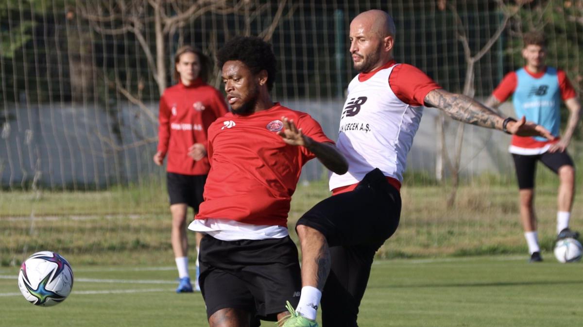 Sper Lig'in formda takm Antalyaspor, Kayserispor'u konuk edecek