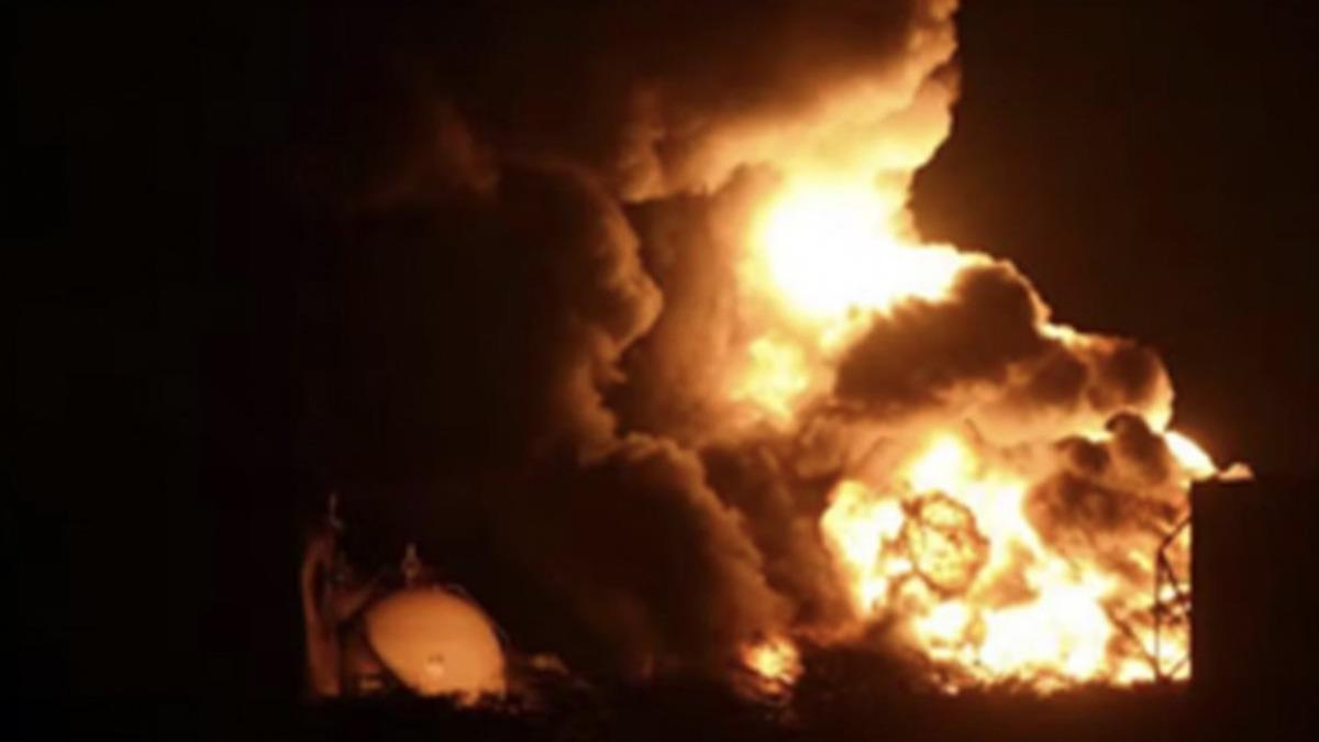 Nijerya'da kaak petrol rafinerisinde patlama: l says 109'a kt