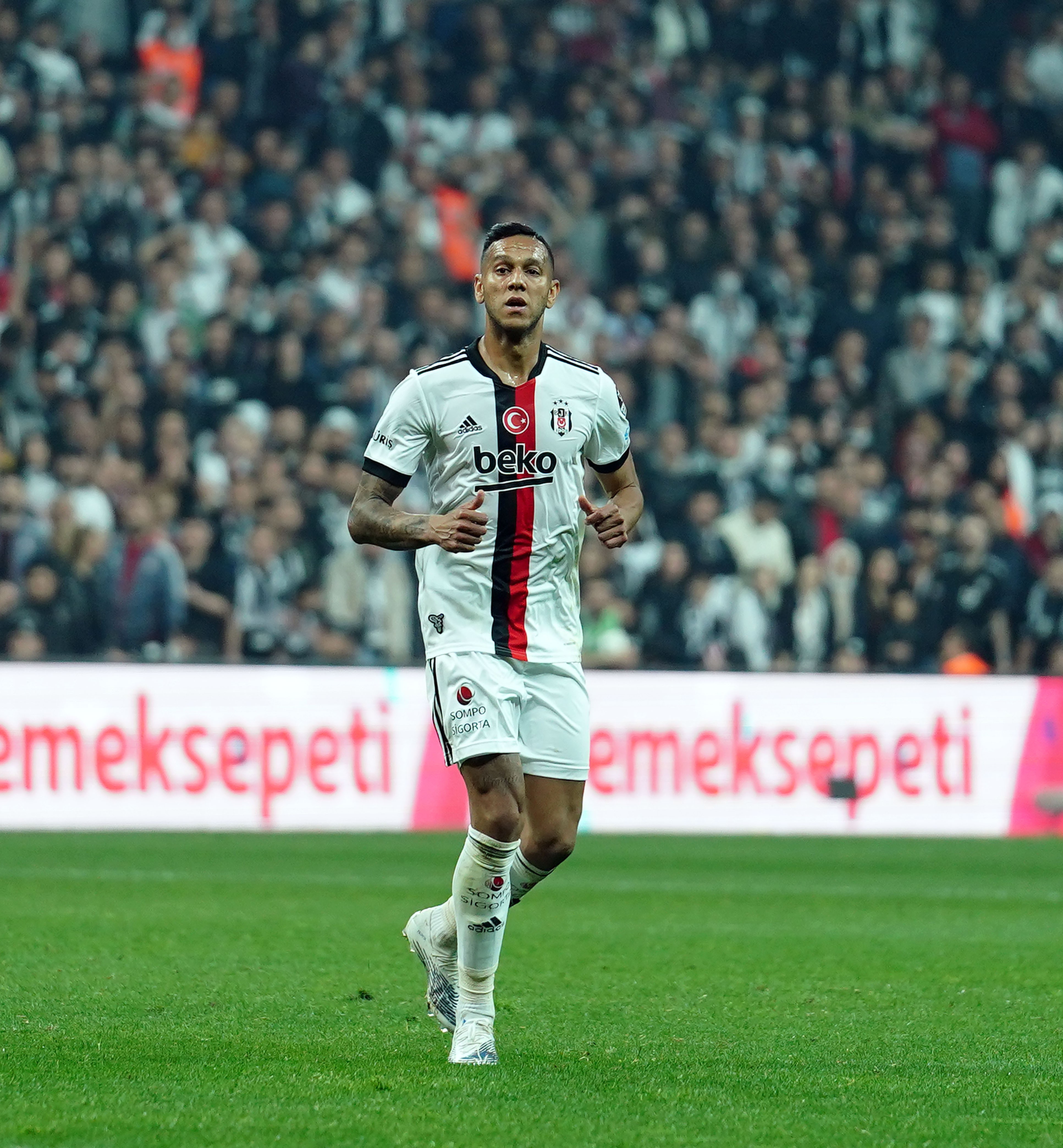 Josef de Souza: Onlardan ger�ekten �ok �z�r diliyorum