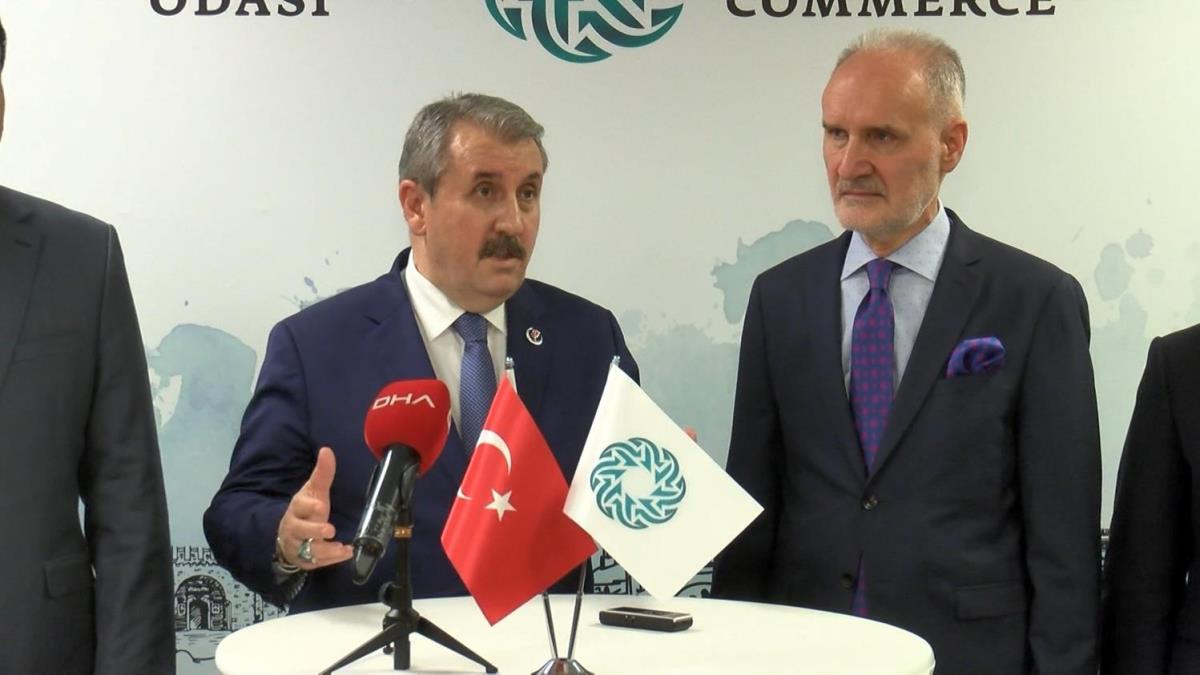 Mustafa Destici: Halkn setii Cumhurbakann tehdit etmek, kimsenin haddi deil 