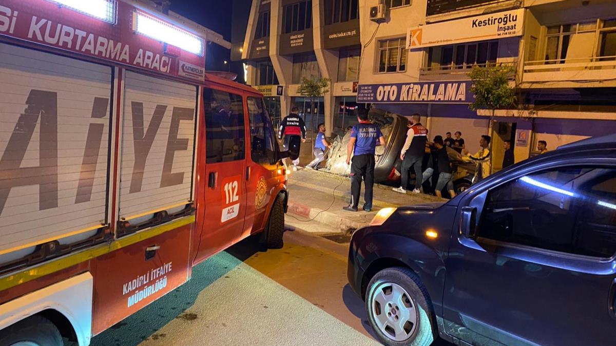Osmaniye'de devrilen otomobildeki 2 kii yaraland