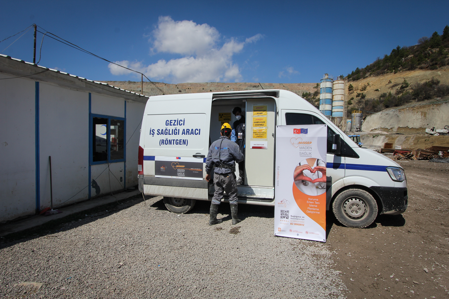 Pilot uygulama K�tahya'da ba�lad�! 10 bin madencinin sa�l�k g�zetimi yap�lacak