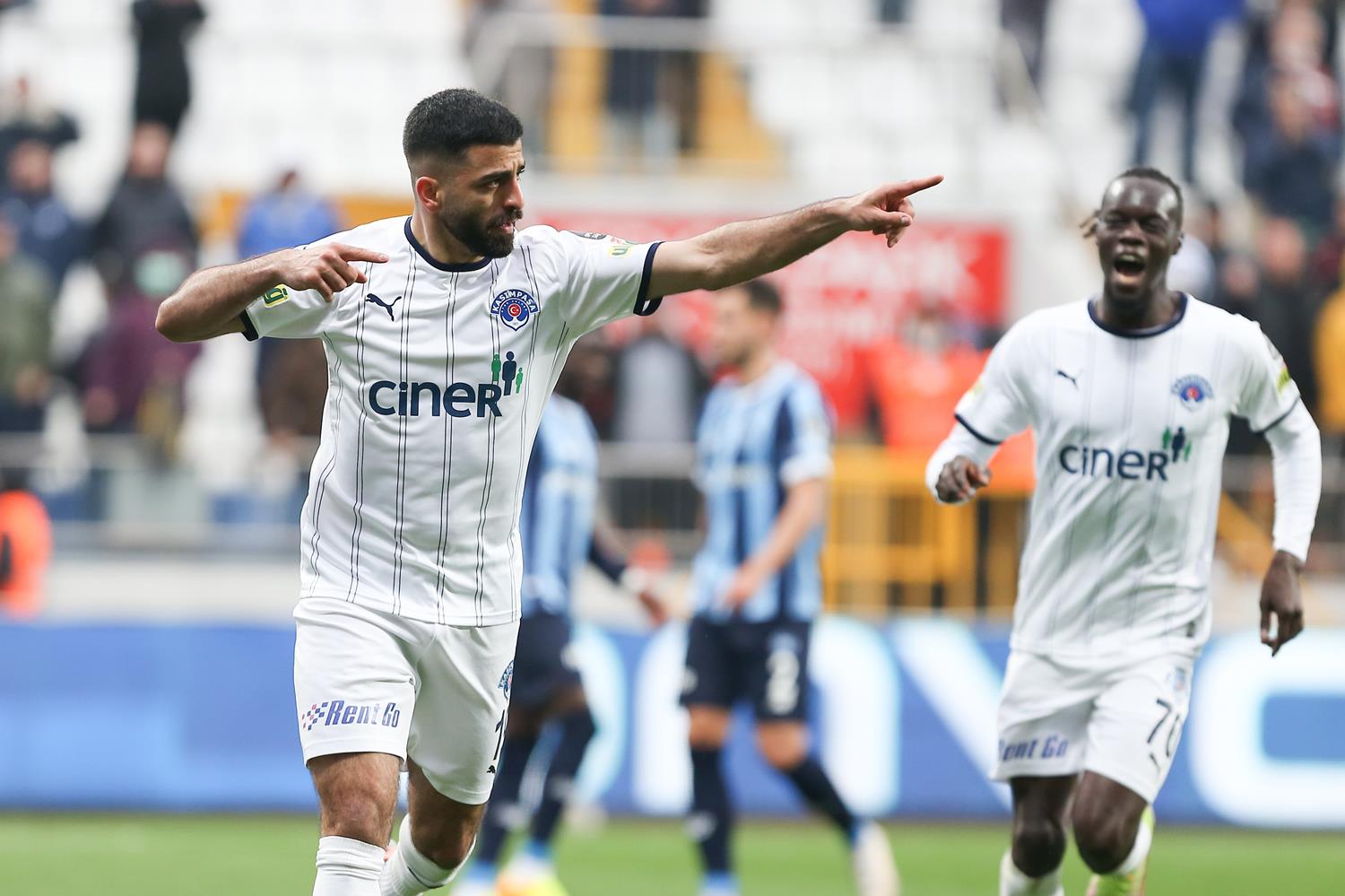 Umut Bozok'un transferinde Galatasaray bir ad�m �nde