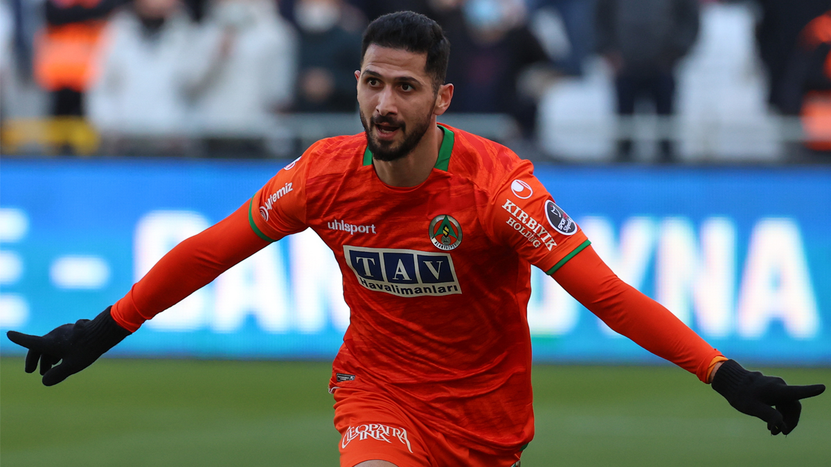 Emre Akbaba'n�n hayali sonunda ger�ekle�iyor! Galatasarayl�lar�n bekledi�i haber geldi