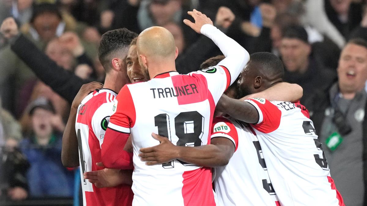 Feyenoord evinde Marsilya'y 3 golle geti