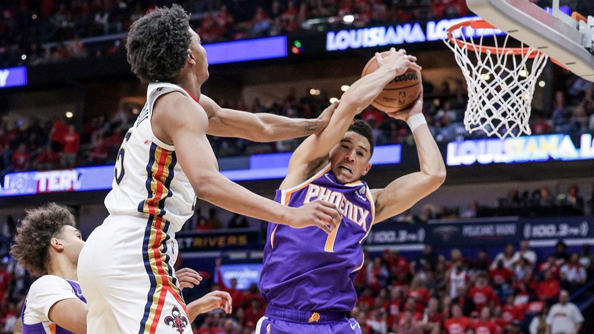 Phoenix Suns ve Dallas Mavericks  yar finale ykseldi