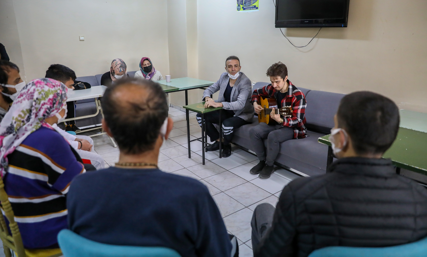 �izofreni hastalar�na m�zikle terapi: G�zel sonu�lar elde ediyoruz