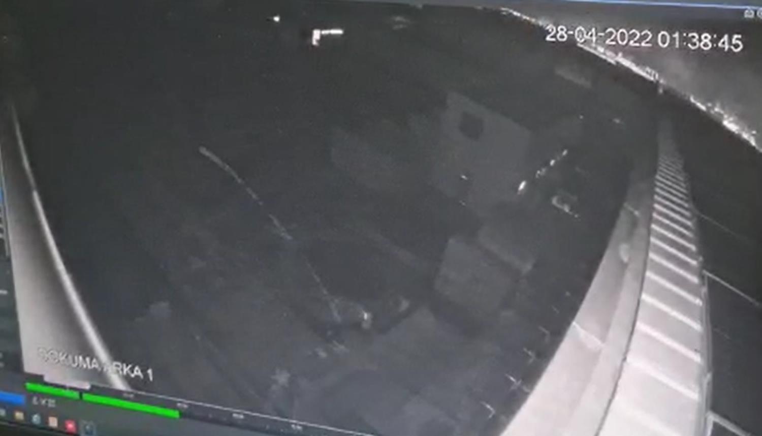 Bak�r kablolar� �ald�lar! OSB 5 saat elektriksiz kald�: 5 milyon TL'lik zarar olu�tu