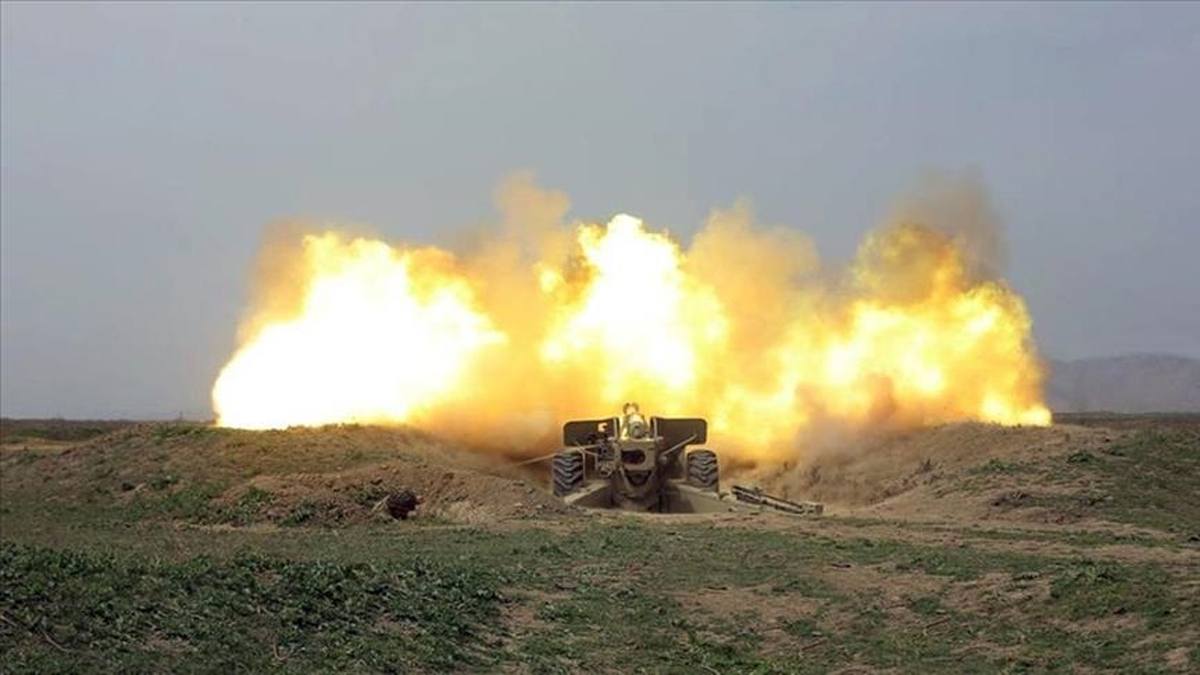 Ermeni askerleri s�n�rdaki Azerbaycan mevzilerine ate� a�t�