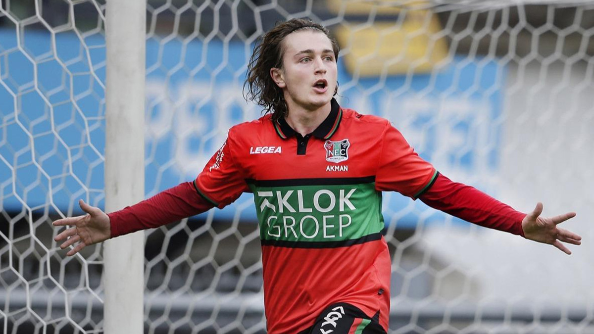 G�r��meler ba�lad�! Ali Akman'a d�nya devi resmen talip oldu