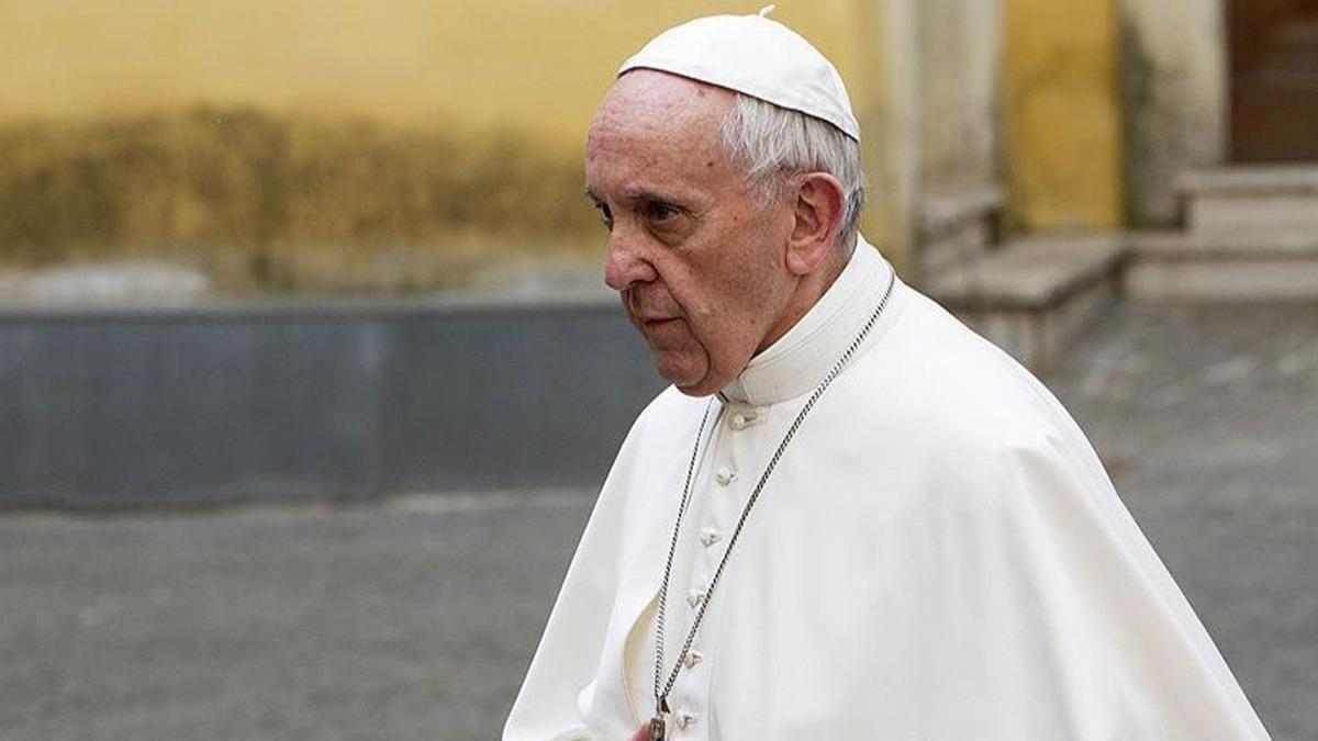 Papa Franciscus: Elimden geleni yaparm eer Putin, kapy aarsa