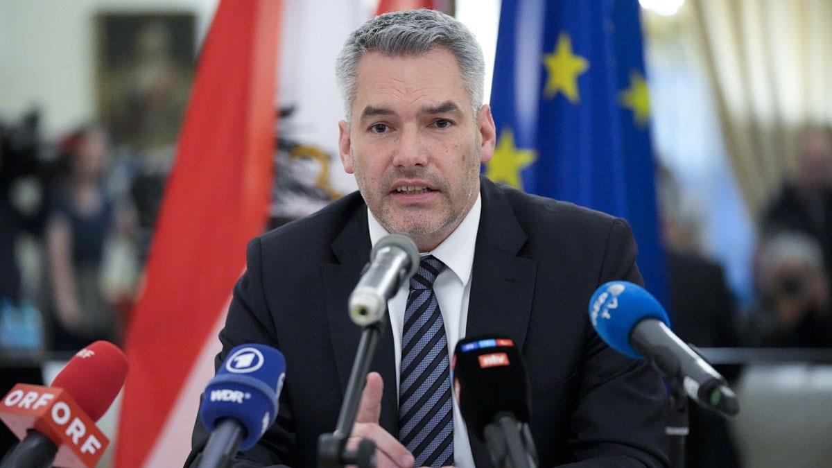Avusturya'dan Bakan Erdoan aklamas! NATO Zirvesi'nde kritik grme
