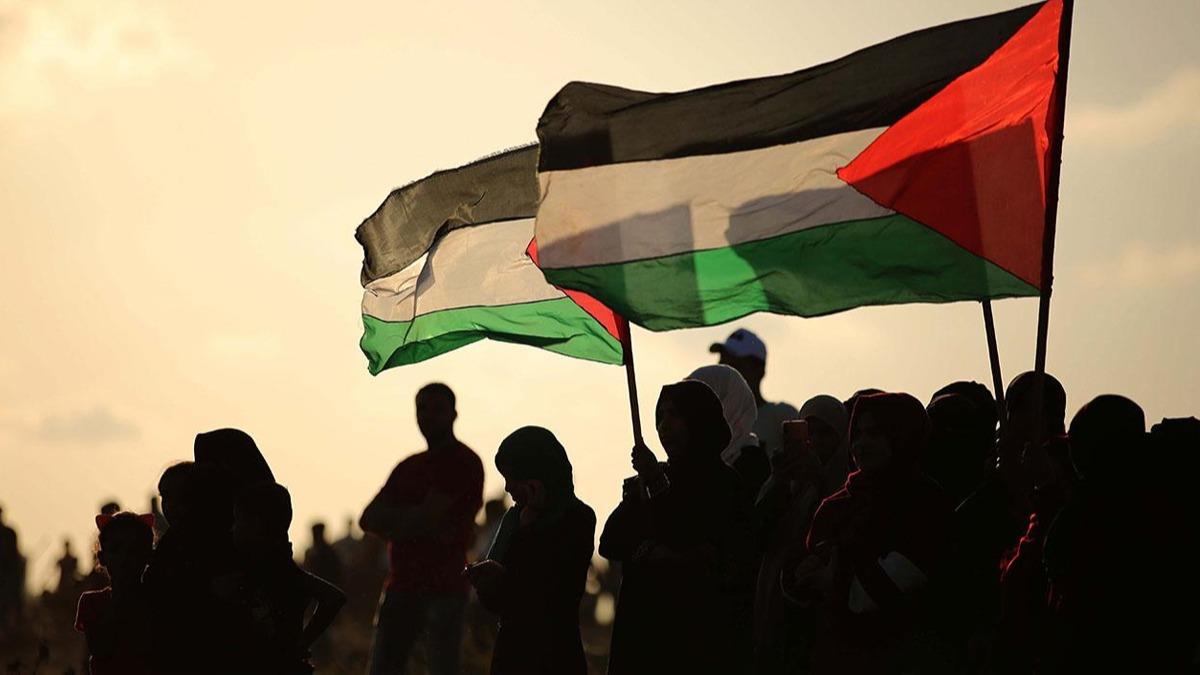 Filistin'den  srail'in, 'Mesafir Yatta' kararna tepki