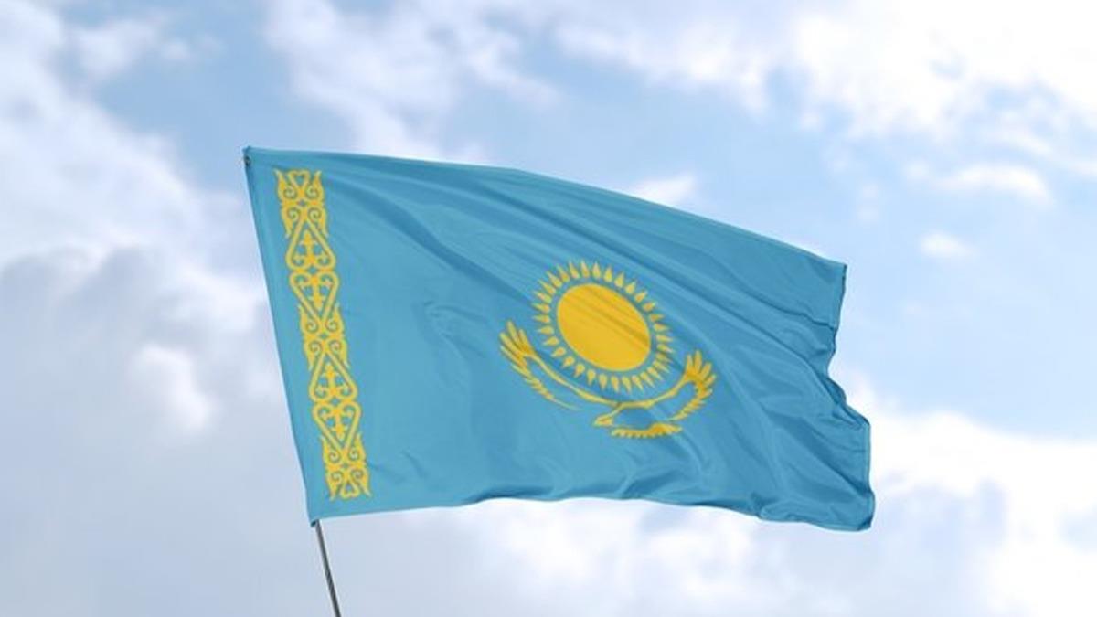 Kazakistan'dan Adnan Menderes'e vefa 