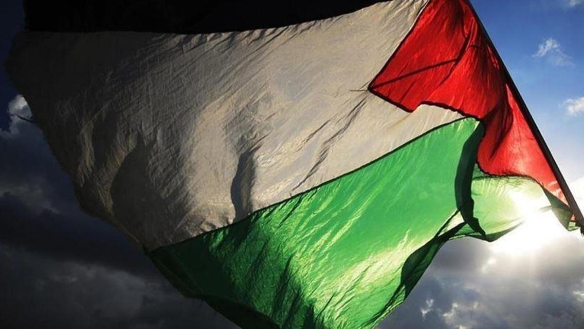 srail, Filistin topraklarnda uygulad kapatmay ikinci kez uzatt