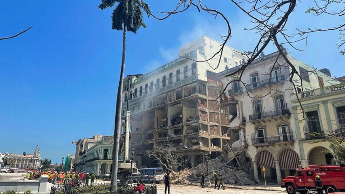 Kba'da otelde meydana gelen patlamada l says 32'ye ykseldi