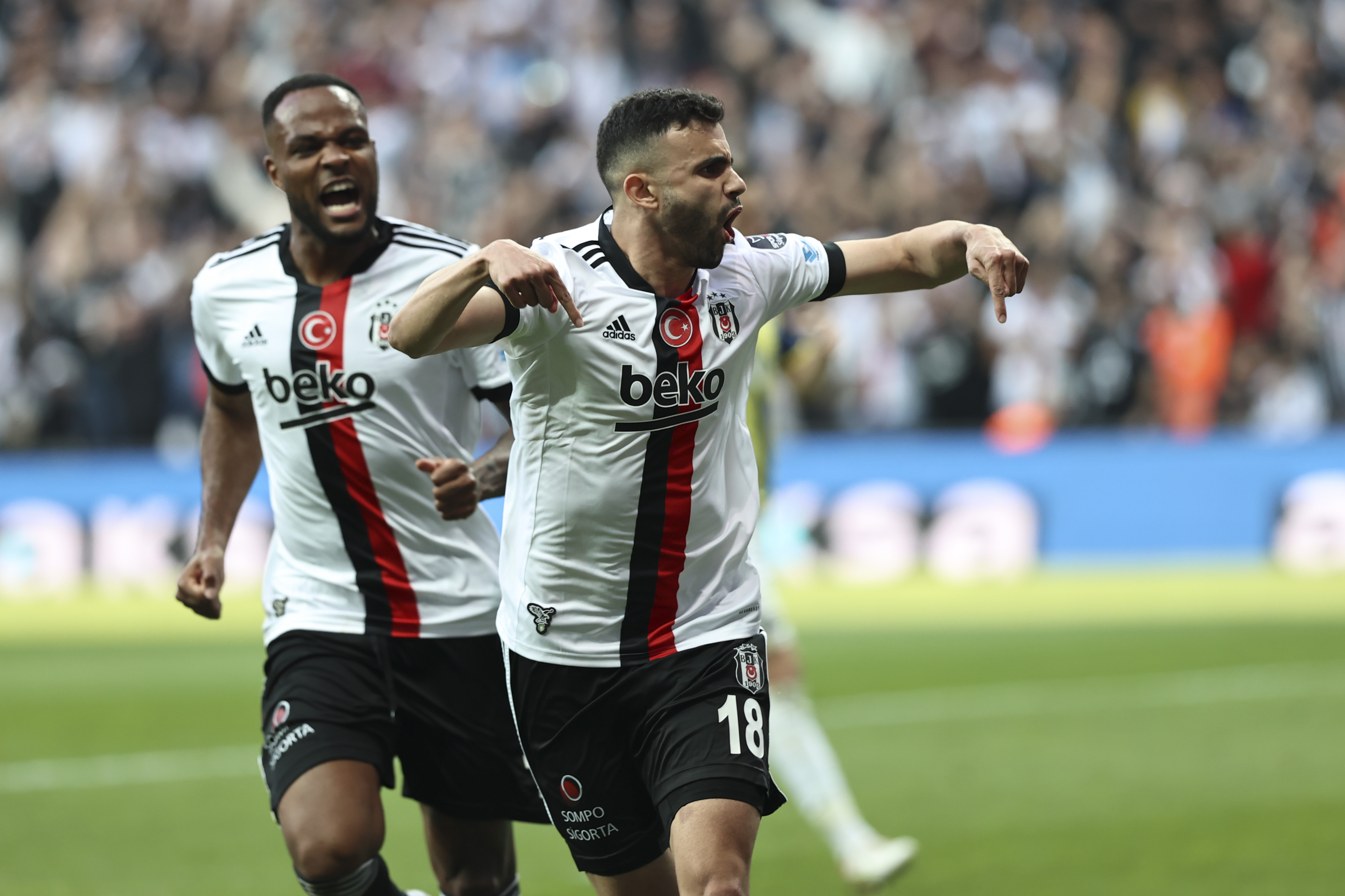 Rachid Ghezzal: Be�ikta�'ta olmak, burada oynamak harika bir duygu