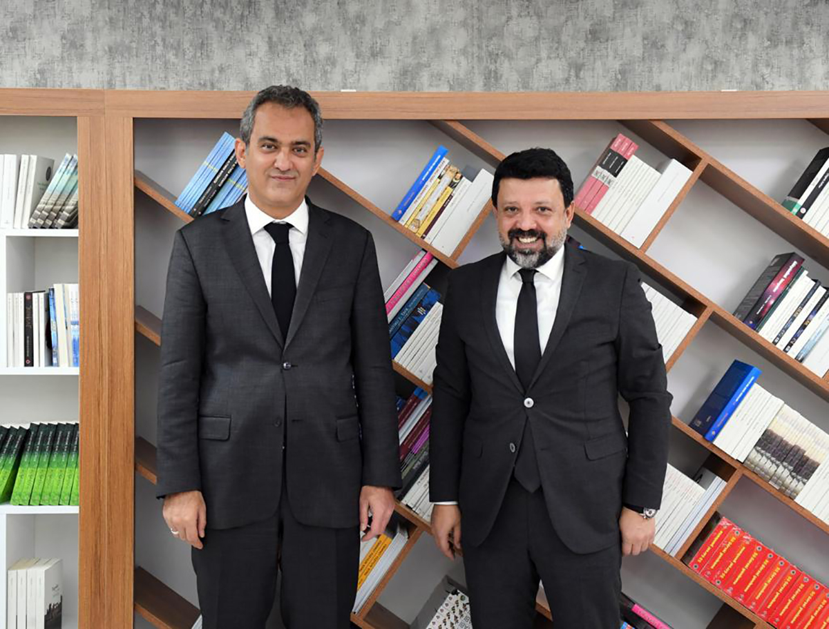 Mesleki e�itim y�z g�ld�r�yor! Bakan �zer hedefi a��klad�