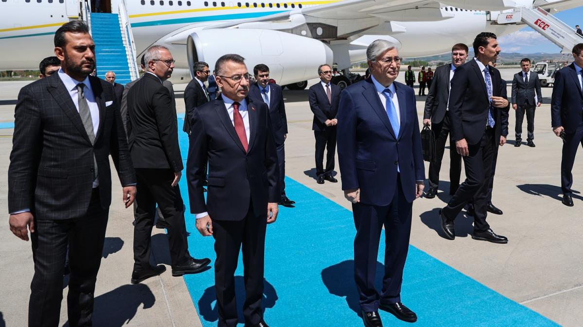 Kazakistan Cumhurbakan Tokayev Ankara'da