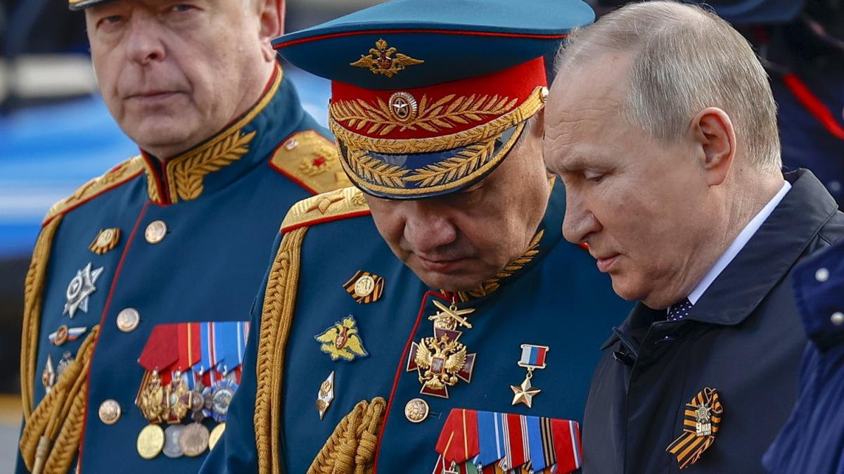 Putin'in grnts Zafer Gn'ne damga vurdu