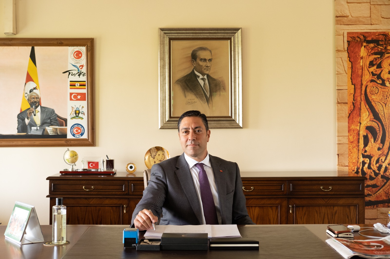 T�rk ve Ugandal� yat�r�mc�lar bulu�uyor