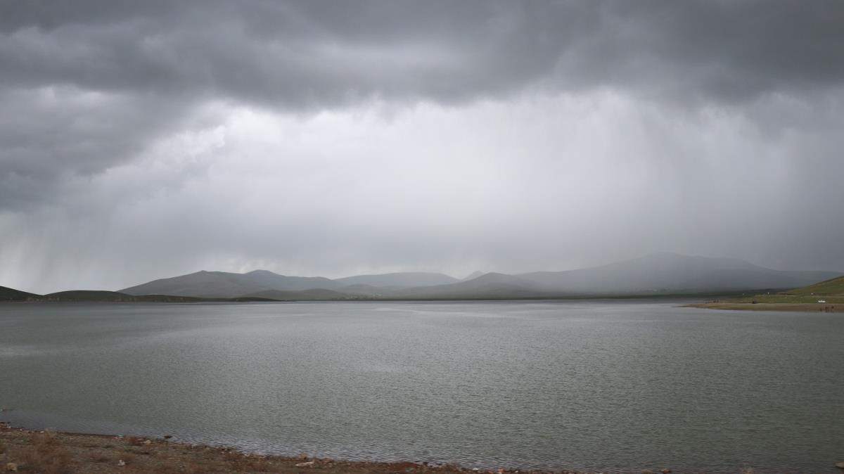 Patnos Baraj ilkbaharda suyla doldu