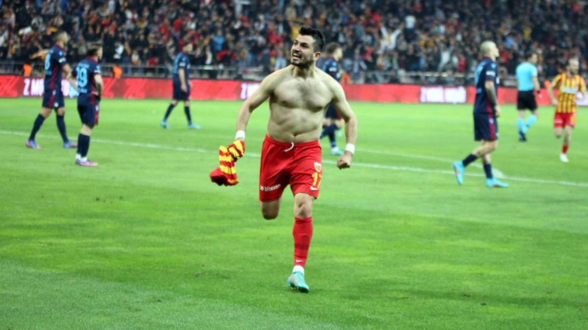 Trabzonspor'u finalden eden adam! Emrah Basan...