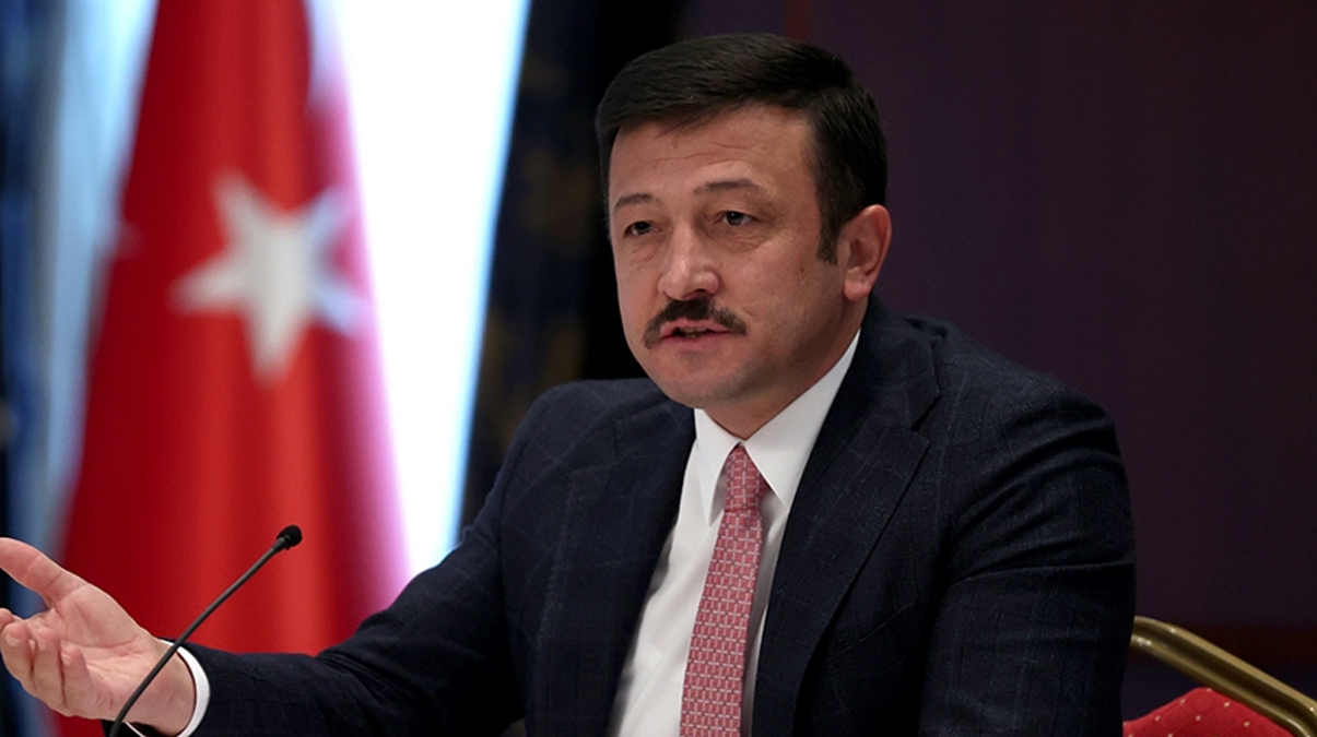 AK Parti'den 'Kaftanc�o�lu' a��klamas�: CHP'nin mant���nda kaos �retmek var