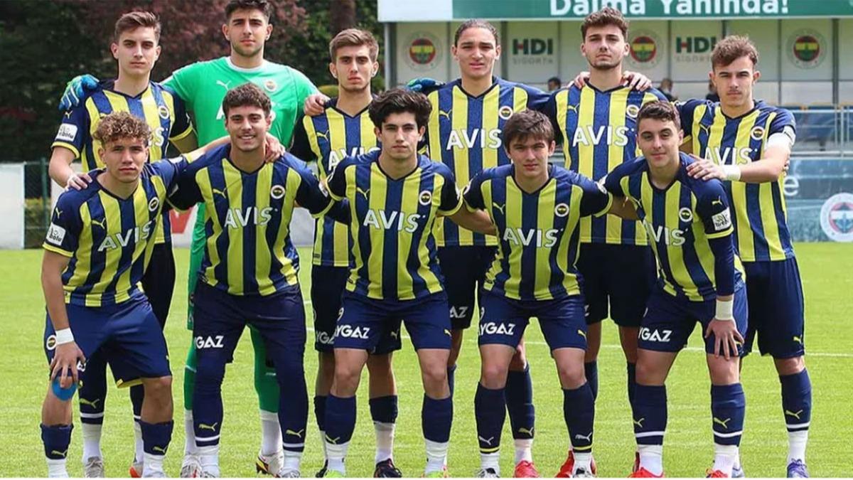 Fenerbahe - Galatasaray U19 derbisi Kadky'de