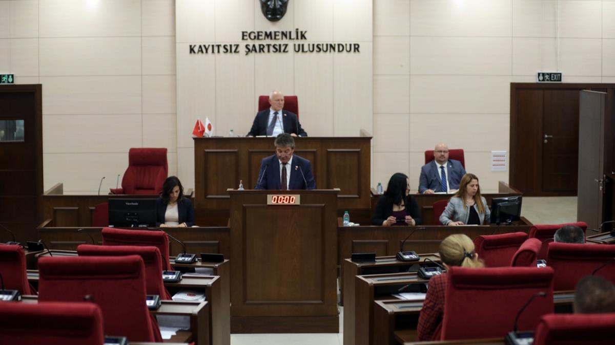 KKTC Babakan stel, yeni hkmet programn Cumhuriyet Meclisi'nde okudu 