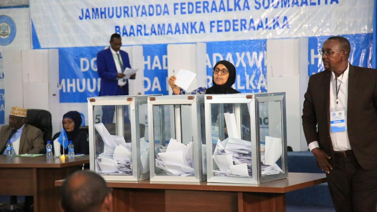 Somali'de cumhurbakanl seiminde Fermacu ve Mahmud son turda 
